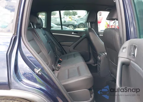 2016 Volkswagen Tiguan R-Line from USA, damaged, VIN WVGAV7AX3GW604980